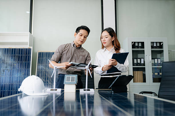 Dịch vụ vệ sinh tấm pin năng lượng mặt trời